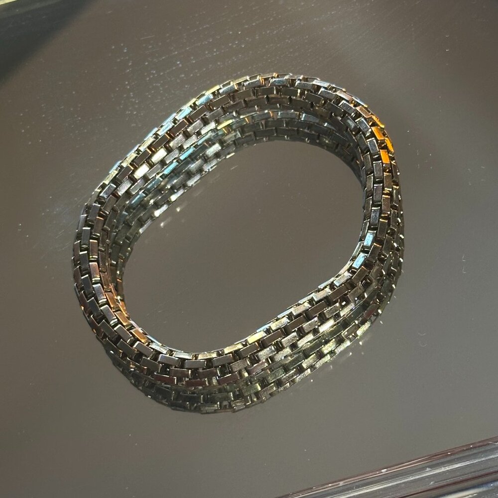 Gold Chain-Link Bracelet